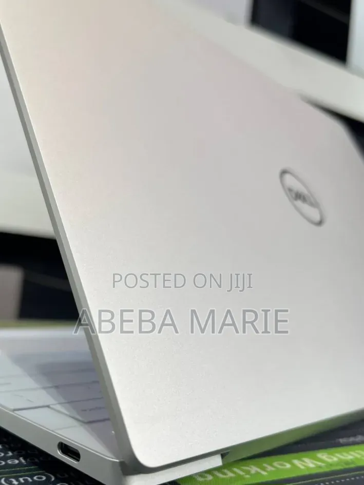 New Laptop Dell XPS 13 32GB Intel Core i7 SSD 1T