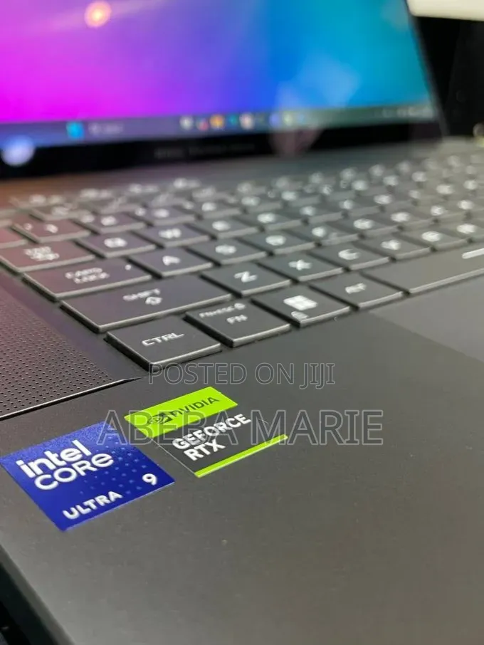 New Laptop Asus ROG Zephyrus G16 32GB Intel Core Ultra 9 SSD 1T