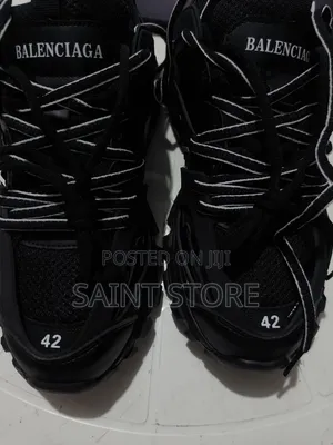 Balenciaga Tracks
