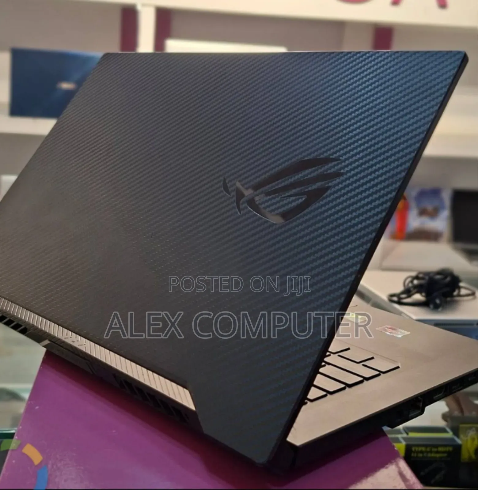 New Laptop Asus ROG Zephyrus G15 16GB AMD Ryzen 7 SSD 512GB