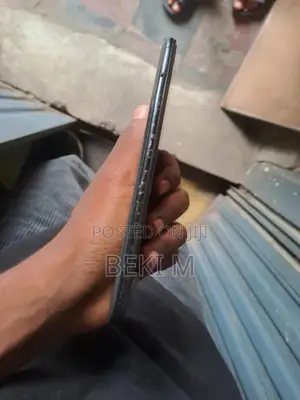 Samsung Galaxy A30 64 GB Black