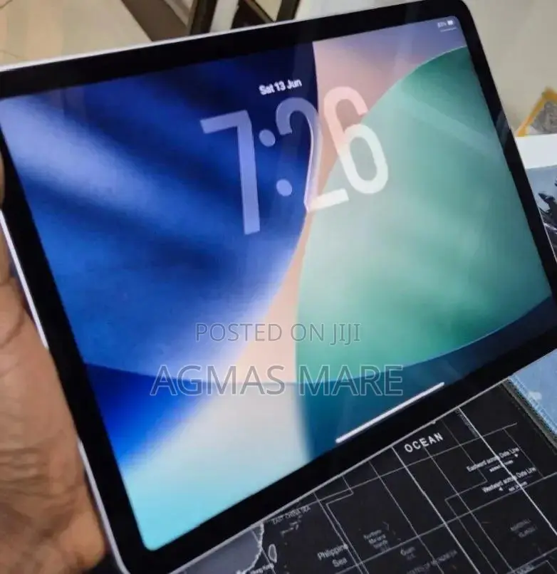 New Apple iPad Air 128 GB