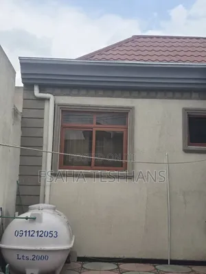 4bdrm Villa in Villa, Bole for rent