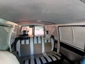 Toyota HiAce 2009 White