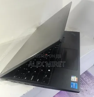 New Laptop Lenovo ThinkPad 10 16GB Intel Core i5 SSD 512GB
