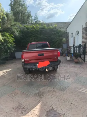 Toyota Tacoma 4dr Double Cab 2016 Red