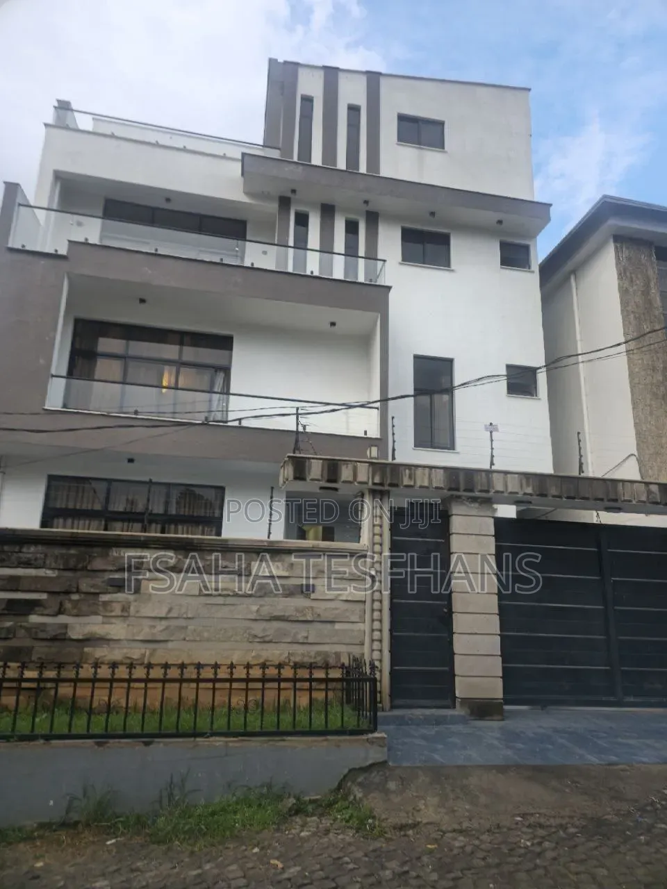 6bdrm House in House G+2, Bole for rent