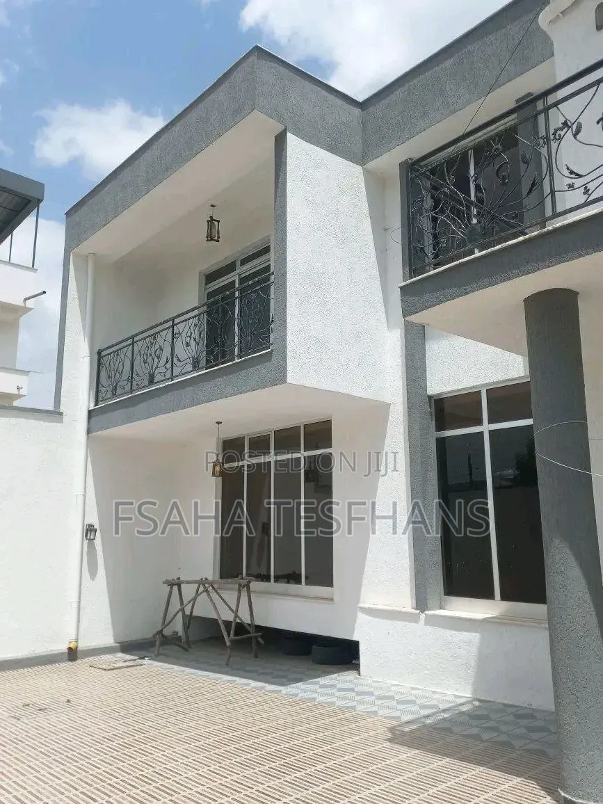 6bdrm House in House G+2, Bole for rent