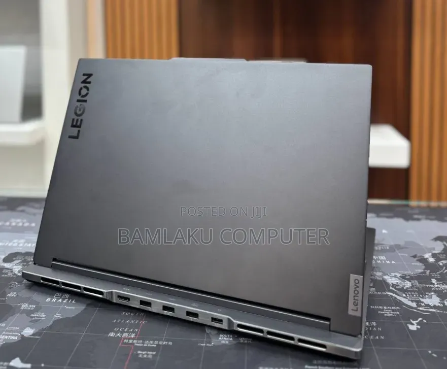 New Laptop Lenovo Legion 7 16GB Intel Core i7 SSD 512GB