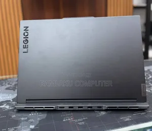 New Laptop Lenovo Legion 7 16GB Intel Core i7 SSD 512GB