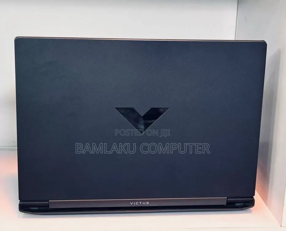 New Laptop HP Victus 15 12GB AMD Ryzen 5 SSD 512GB