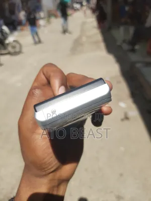 Silver Sony Cyber-Shot DSC-W180 Digital Camera.
It Features a 10.1-Mp