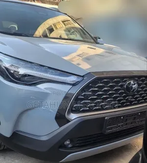 Toyota Corolla Cross Hybrid 2025 Gray