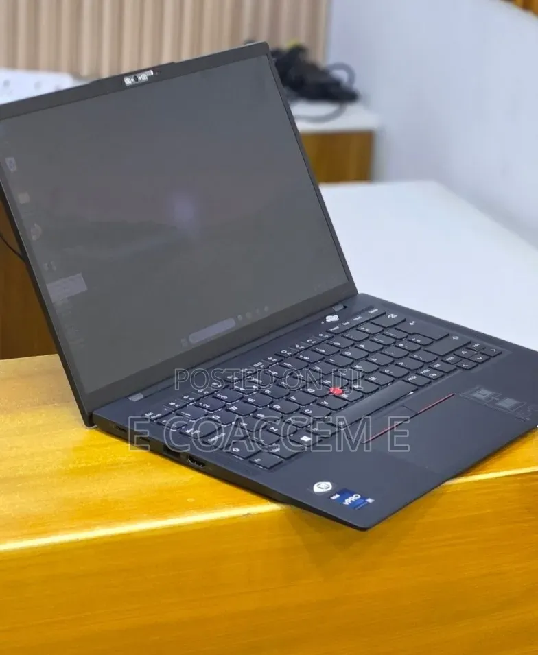 New Laptop Lenovo 16GB Intel Core i7 SSD 512GB
