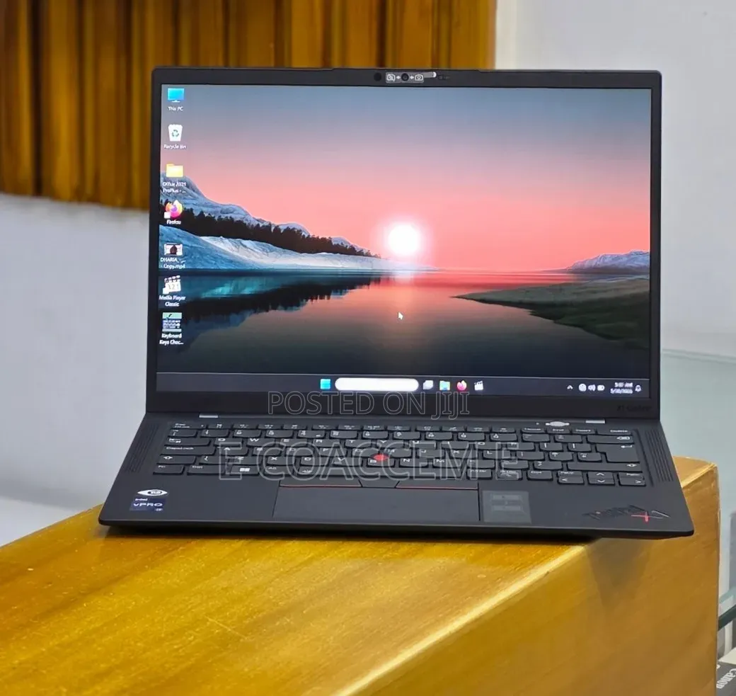 New Laptop Lenovo 16GB Intel Core i7 SSD 512GB