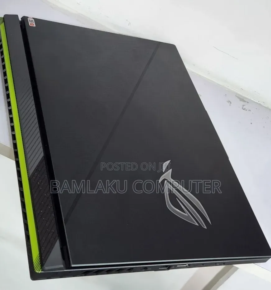 New Laptop Asus ROG Strix G16 G614 16GB Intel Core i9 SSD 1T