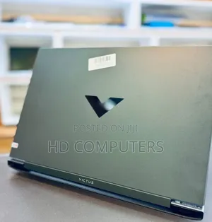 New Laptop HP Victus 16 16GB Intel Core i7 SSD 1T