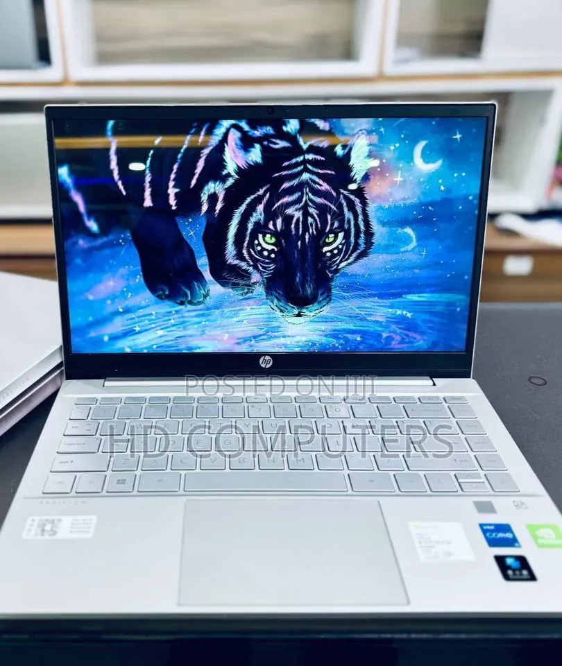 New Laptop HP Pavilion 14 16GB Intel Core i5 SSD 512GB