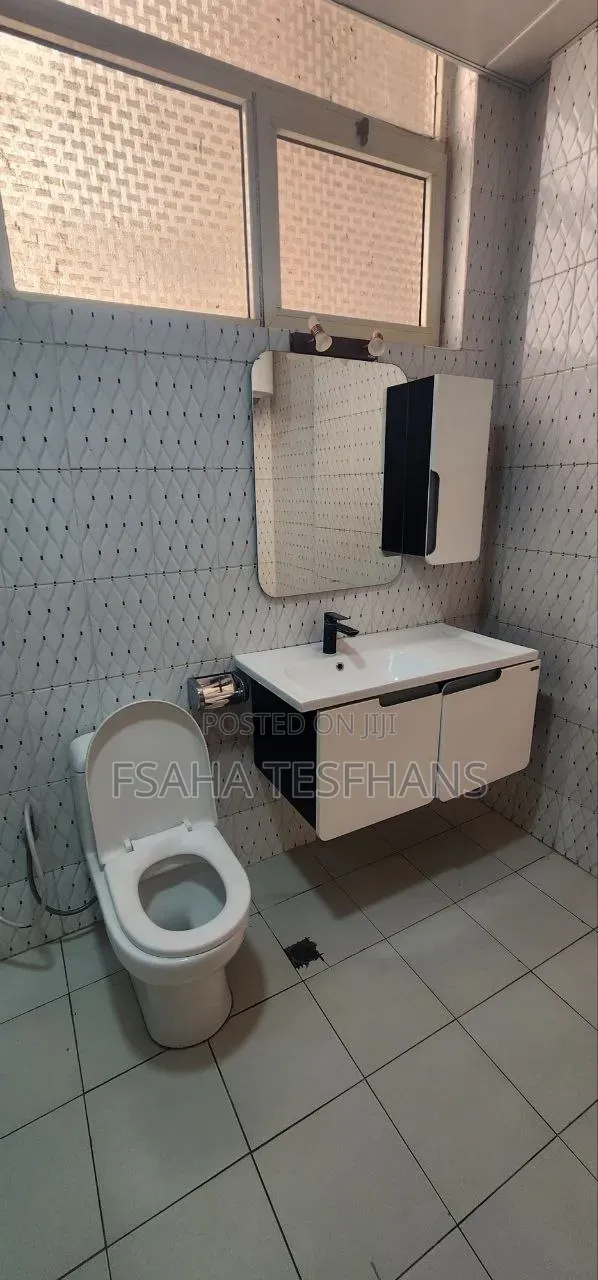 3bdrm Apartment in Luxury Apartment, Bole for rent