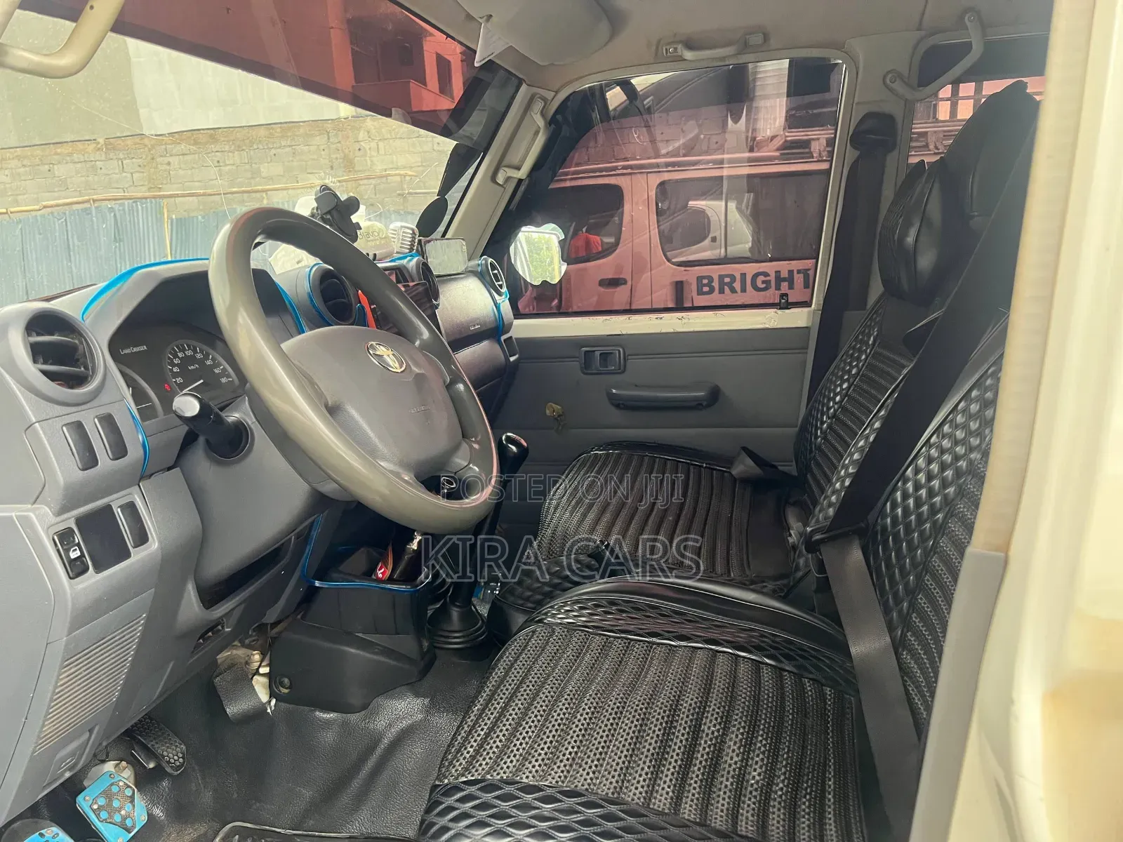 Toyota Land Cruiser 2020 White