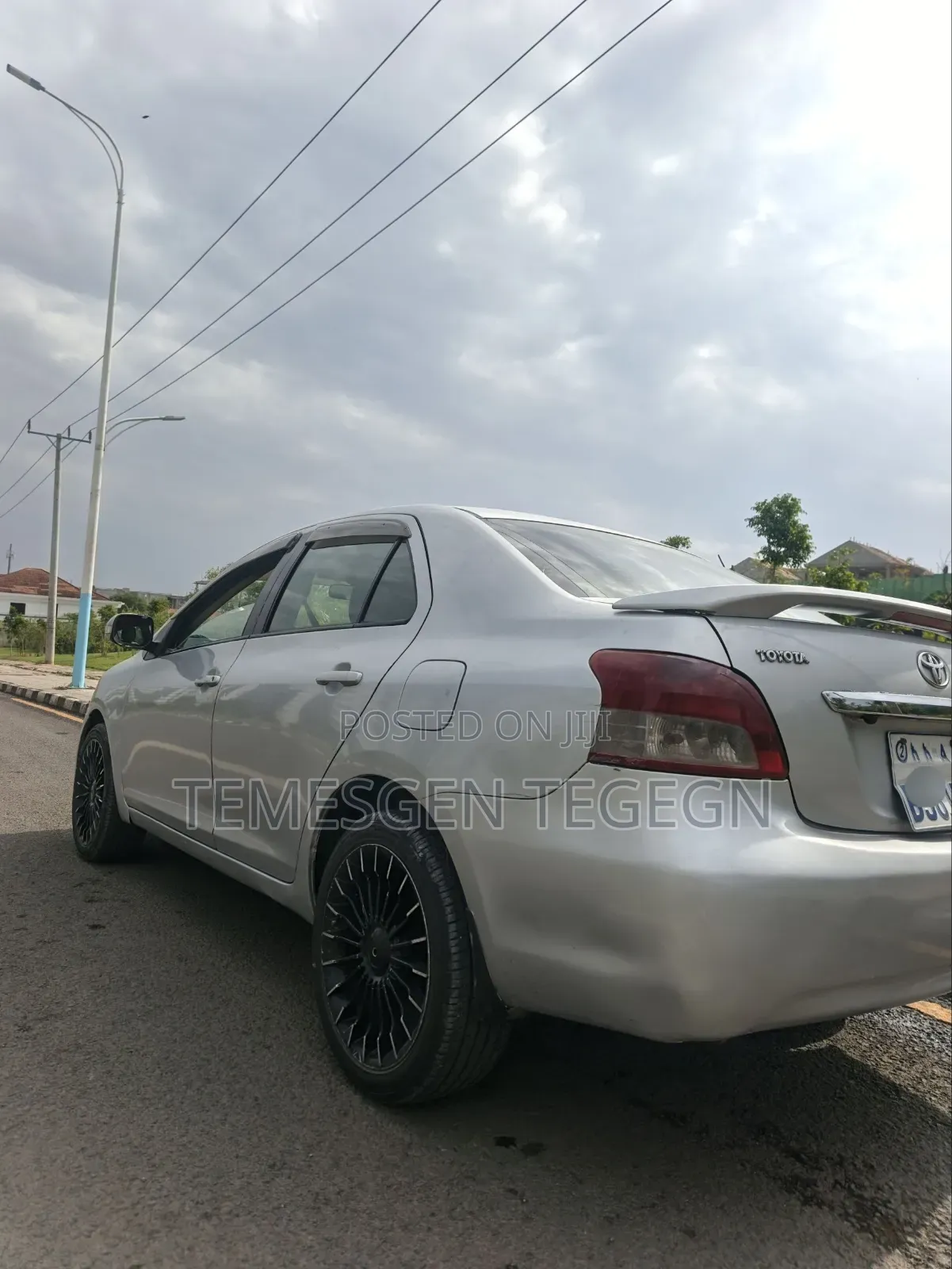 Toyota Belta 2010 Silver