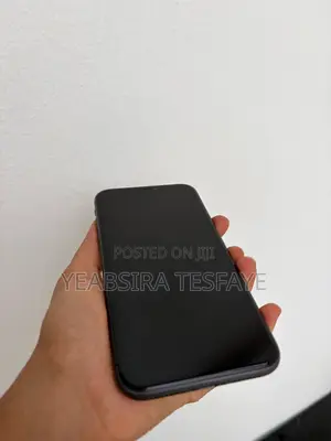 Apple iPhone 11 64 GB Black