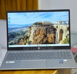 New Laptop HP Stream Notebook 16GB Intel Core i7 SSD 512GB