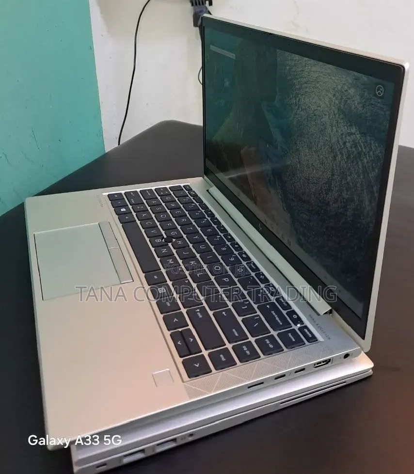 New Laptop HP EliteBook 840 16GB Intel Core i5 SSD 512GB