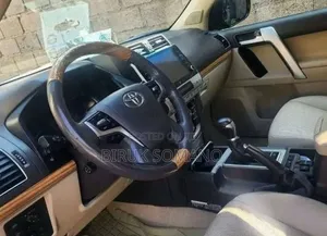 Toyota Land Cruiser Prado 2019 Gray