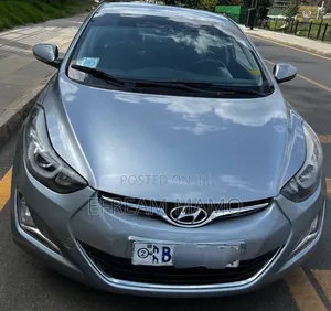 Hyundai Avante 2015 Gray