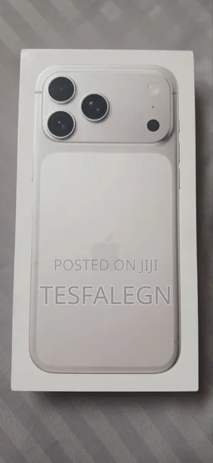 New Apple iPhone 17 Pro Max 256 GB Silver