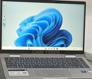 New Laptop HP OmniBook 5 Flip 8GB Intel Core 5 SSD 512GB