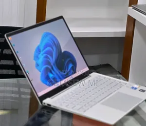 New Laptop HP Pavilion 14 16GB Intel Core i5 SSD 1T