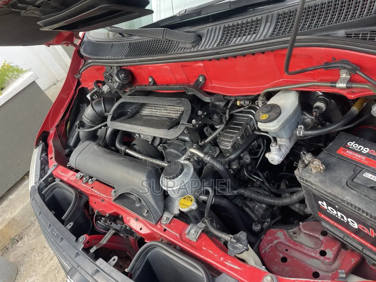 Toyota Alphard 3.5 Petrol AWD 2010 Red