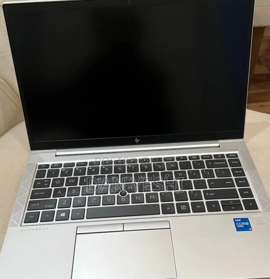 New Laptop HP EliteBook 840 G8 16GB Intel Core i5 SSD 512GB