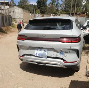 BYD Song Plus DM-i 2025 White