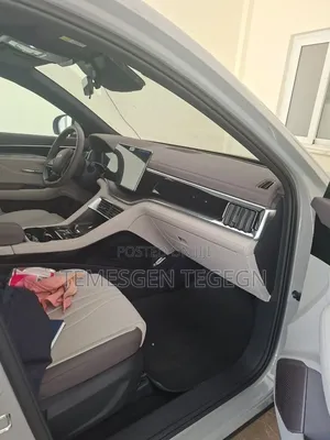 BYD Song Plus DM-i 2025 White