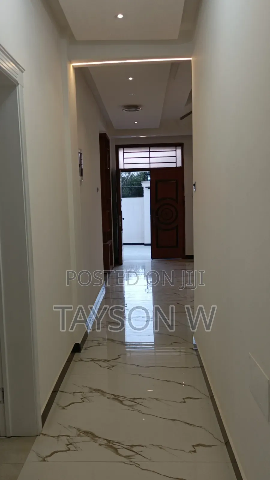 6bdrm House in Addis Ababa Ayat, Bole for sale
