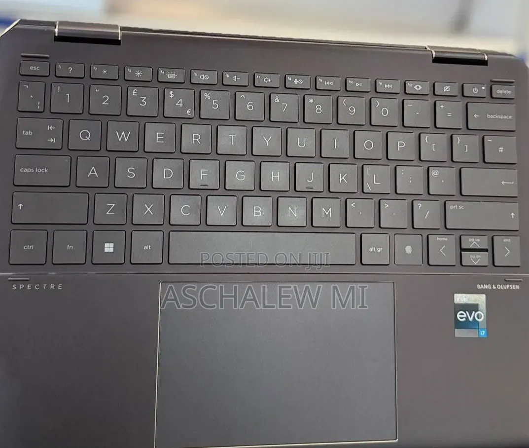 New Laptop HP Spectre X360 13 16GB Intel Core i7 SSD 1T
