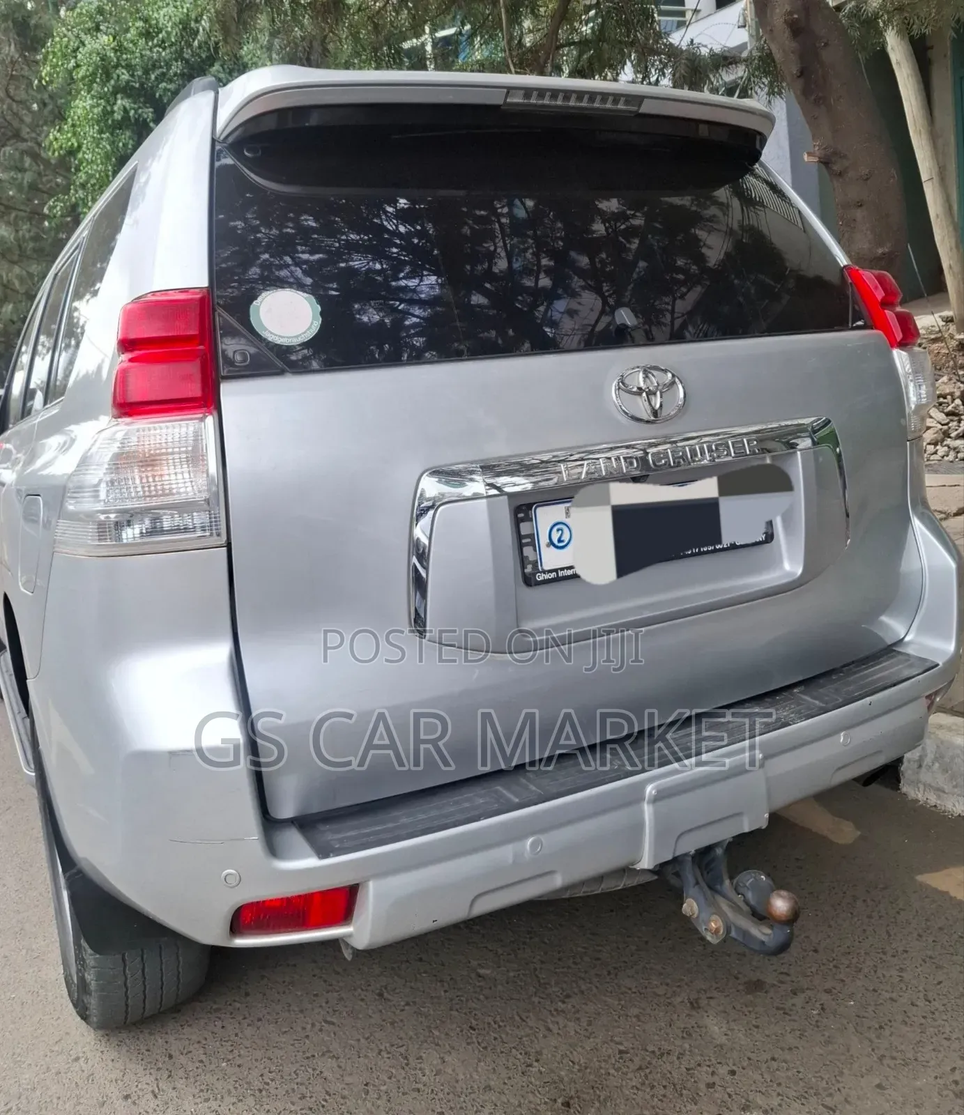 Toyota Land Cruiser Prado 2012 Silver