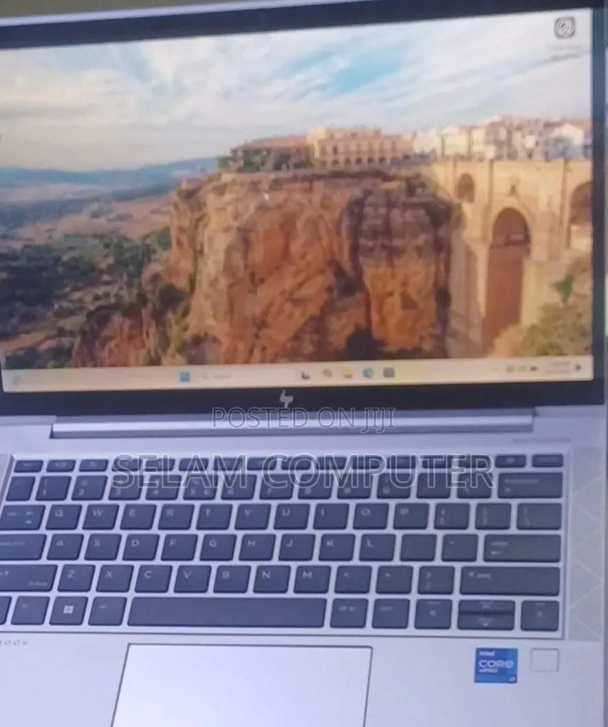 New Laptop HP EliteBook 840 16GB Intel Core i7 SSD 512GB