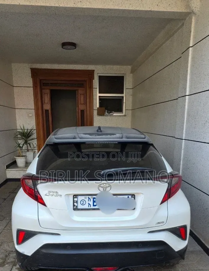 Toyota C-HR 2020 Off white