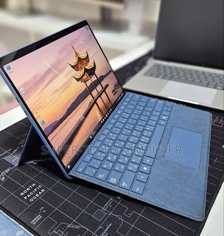 New Microsoft Surface Pro 11th Edition, a Copilot+ PC 16GB SSD 512GB