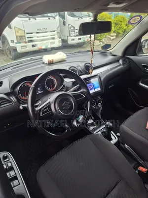 Suzuki Swift RS 2021 Gray