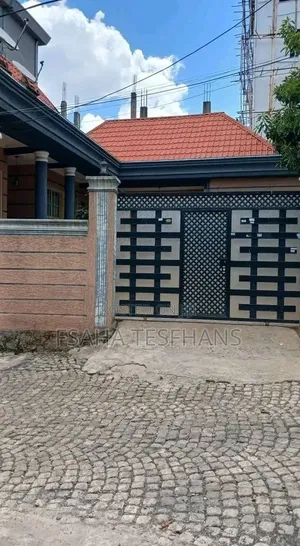 4bdrm Villa in Villa, Bole for rent