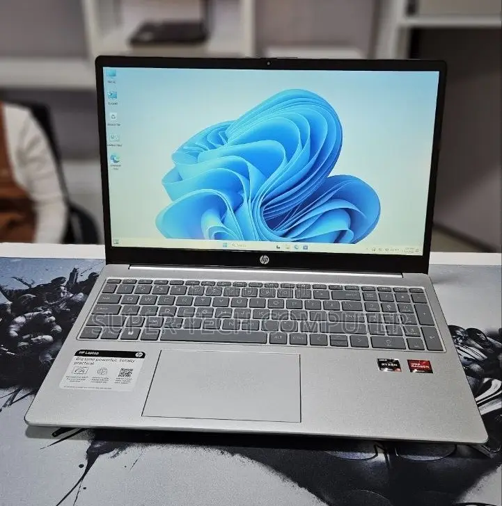 New Laptop HP Stream Notebook 16GB AMD Ryzen 5 SSD 256GB