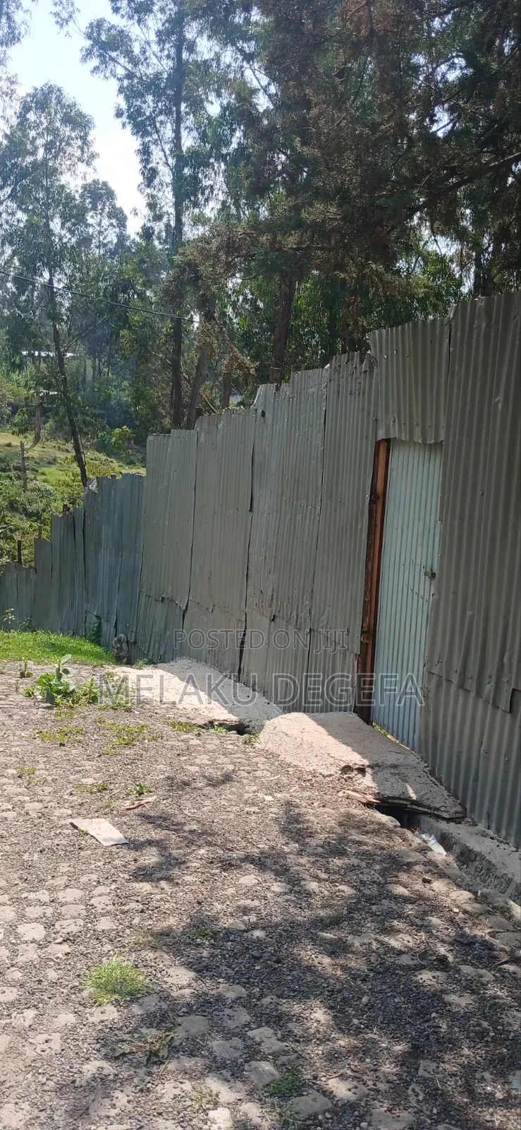 2bdrm House in የአየር ጤናው ካራ ቆሬ, Kolfe Keranio for Sale
