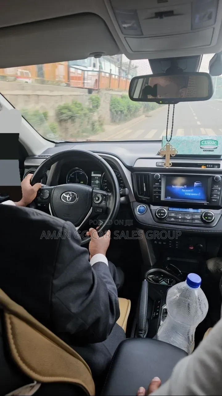 Toyota RAV4 2016 Silver