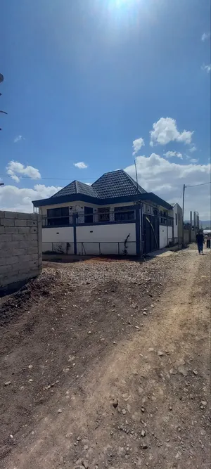 Furnished 5bdrm House in የሚሼጥ ቪላ ቤት ጣፎ140, Yeka for sale