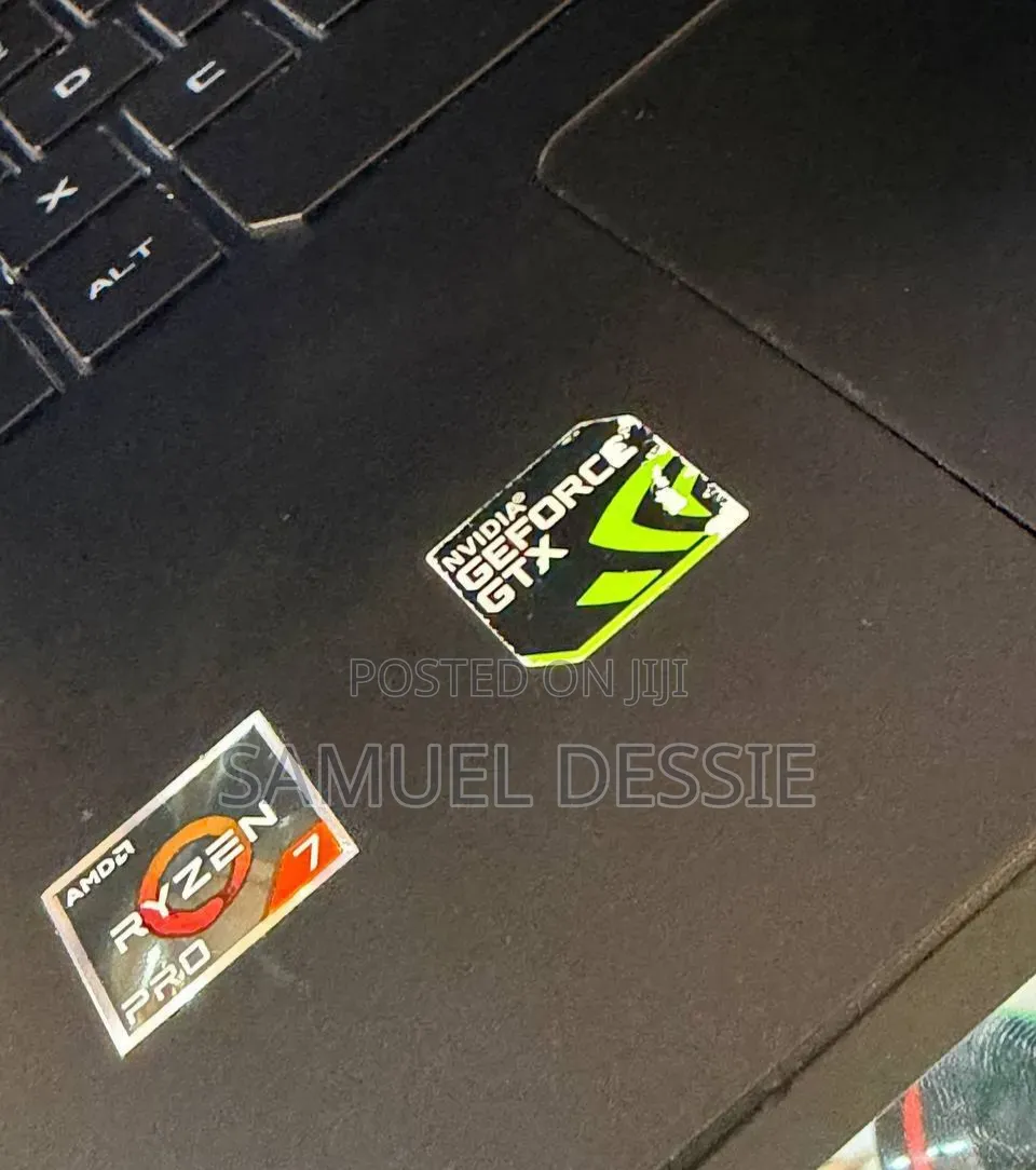 New Laptop Asus ROG Zephyrus G15 16GB AMD Ryzen 7 SSD 512GB